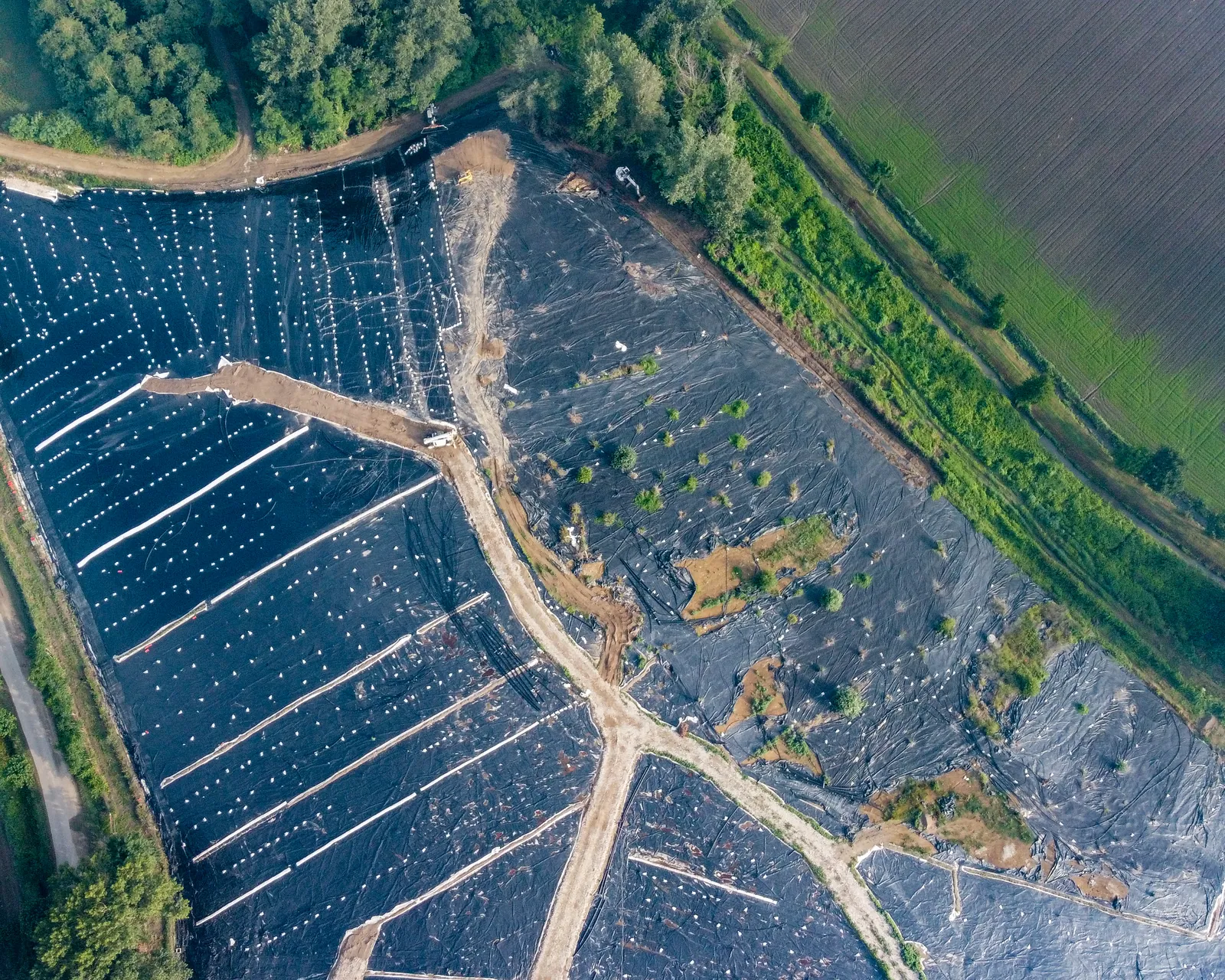 Opere integrative alla messa in sicurezza della ex discarica di Cascina Sessa a Maleo, documentazione di cantiere 10