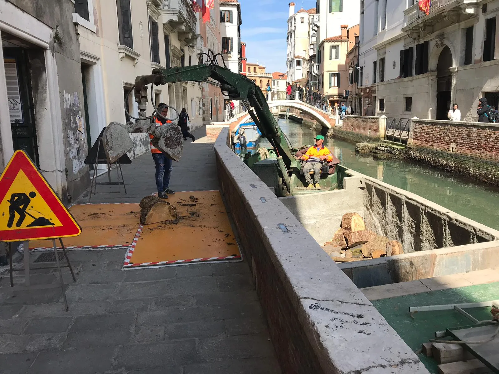 Bonifica da diossine e messa in sicurezza permanente dell’area interna, documentazione di cantiere 3