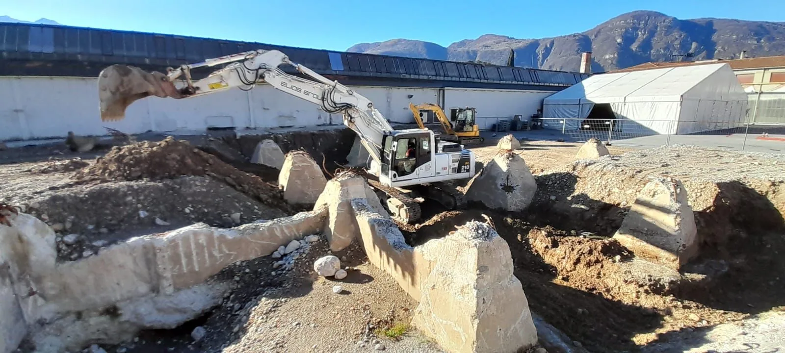 Bonifica dell’area Moto Guzzi per il nuovo Museo, Mandello del Lario, documentazione di cantiere 2